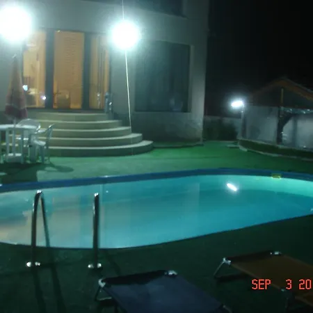 Camellia Gæstehus Berkovitsa