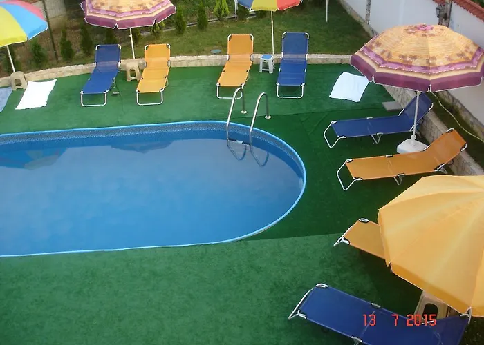 камелия 2* Берковица