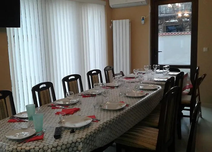 Къща за гости камелия 2*